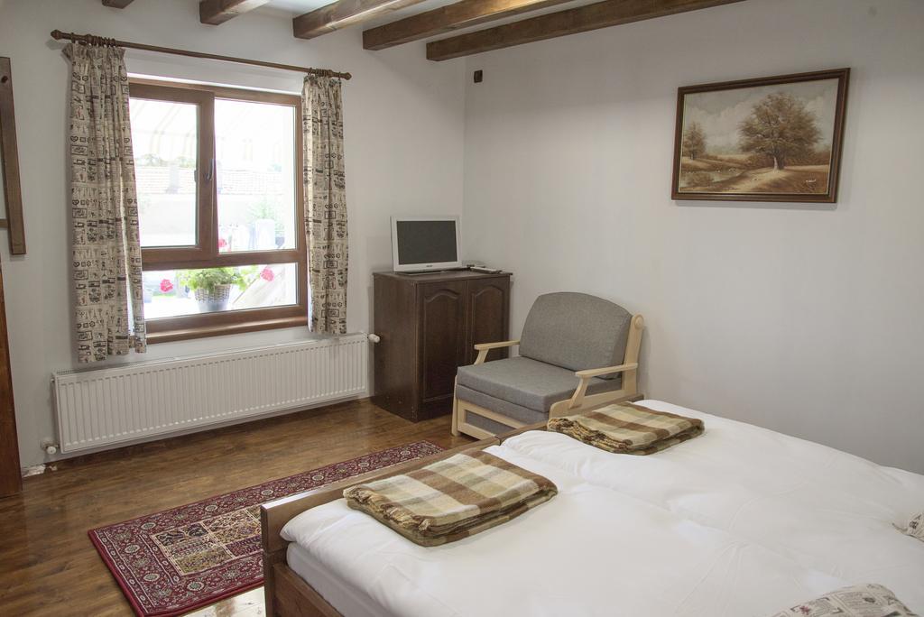 Guest House Zlateya Madara Exterior foto